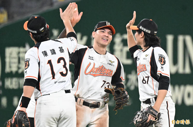 中職》G2獅隊背水一戰隱形MVP 兄弟教頭也大讚:有很多好守備
