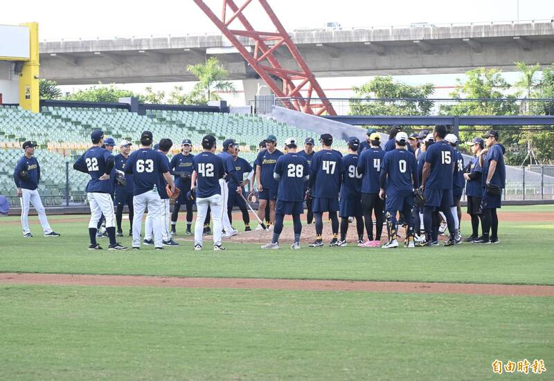 中職》台灣大賽兄弟32人名單直接亮牌 完全比照季後挑戰賽