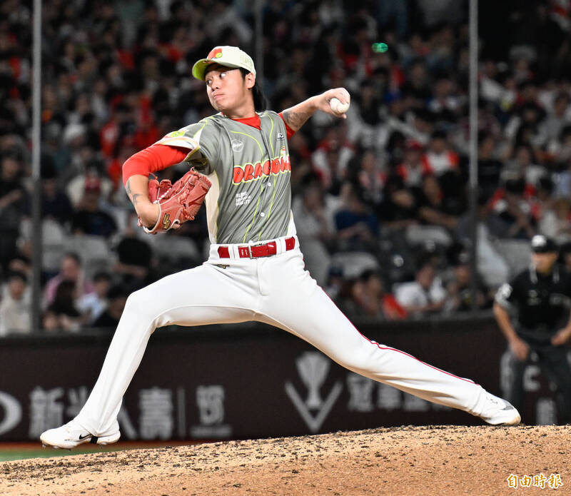 中職》「他沒有態度不好」 葉總說明21歲左投黃侰程為何任意引退