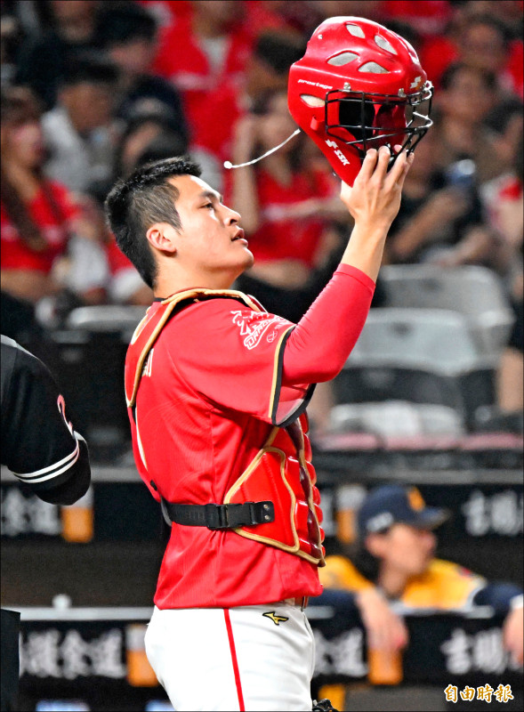 林辰勳猛K兄弟學分 配出100分勝投