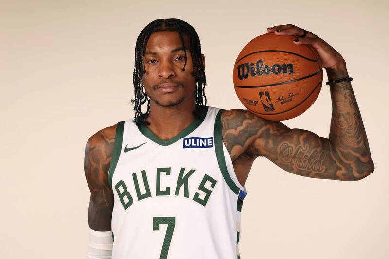 NBA》開季前一天失業！ 公鹿裁掉17+7助攻王小波特
