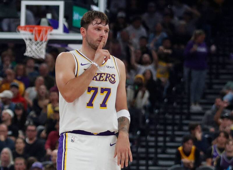 NBA》超越詹姆斯改寫湖人紀錄!東契奇轟52分創隊史首見壯舉吐心聲