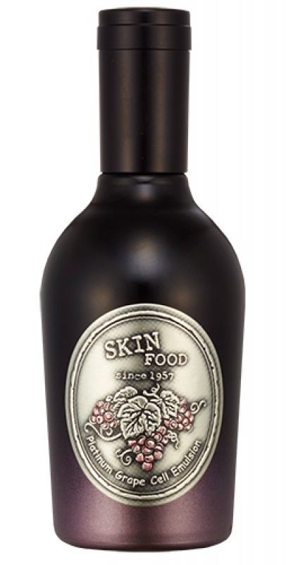 SKINFOOD尊榮白金葡萄肌因高效精華／1,850元（開架品牌）