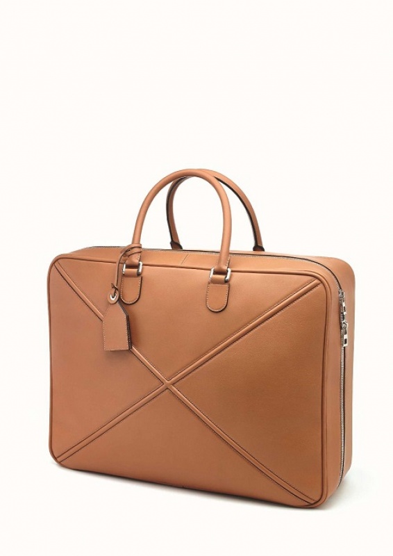 Cross 45 棕褐色行李提袋 126,000元
