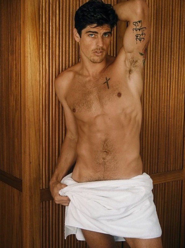 TOWEL SERIES 47, EVANDRO SOLDATI.