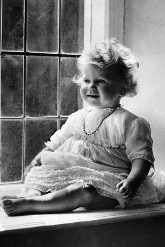 1歲時的伊莉莎白公主。（PA）