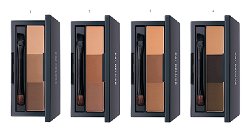 KAI DELUXE型色大師特調三色眉粉／各580元
型色大師特調眉粉盒共有兩大色系，共分為偏綠的冷色調，及偏紅的暖色調，以冷暖之隔讓兩種不同的色溫對應所有的髮色。