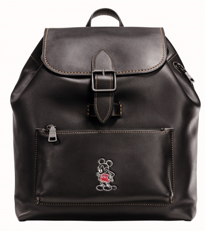 Disney x Coach Rainger Backpack／32,000元