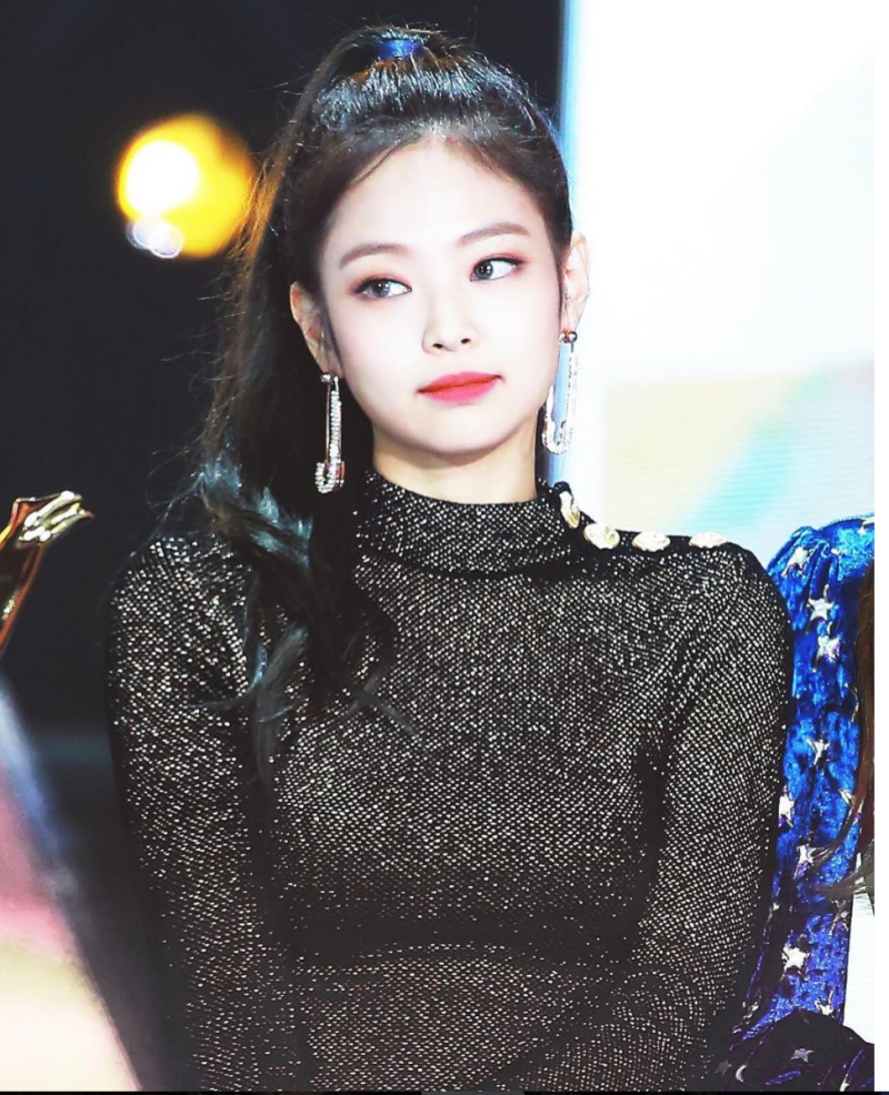 Jennie性感