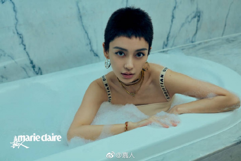 Angelababy「阿兵哥平頭」登雜誌封面！網：激似女版黃曉明！