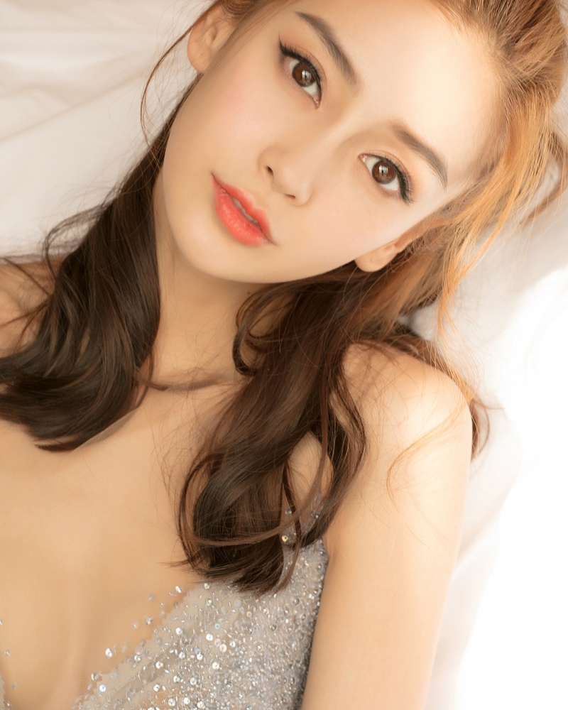 Angelababy 狗啃劉海龐克風？網酸：我不懂時尚！