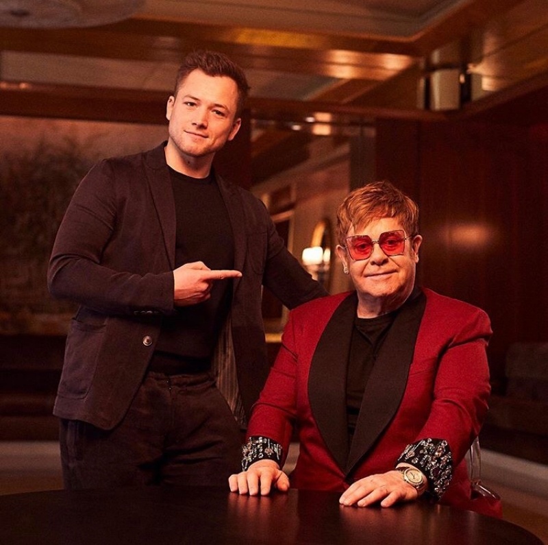 哈利梅根連度假都惹人嫌？Elton John強叔罕見出聲力挺小倆口都為「她」