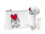音波淨膚儀Mia2  Keith Haring LOVE禮盒／特價4,200元
內含：音波淨膚儀 Mia2（熱情愛人）、敏感肌刷頭、高效淨膚清爽潔面乳（30ml）、磁性Plink輕巧充電器、Keith Haring白色洗臉機旅行包、科萊麗現金折價券100共2張。