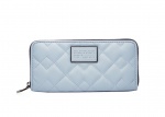 Marc by Marc Jacobs粉藍色New Crosby長夾／7,690元