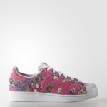 adidas Originals by Farm Superstar／3,490元
