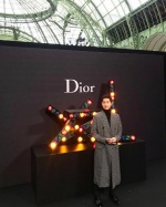 宋仲基夫妻為它「雙飛」！盤點宋慧喬16年來與Dior的時尚親密關係