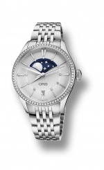 Oris Artelier Grande Lune大視窗月相鑽錶，NT116,000。