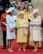 英國女王色票穿搭（包括女王結婚照、凱特婚禮穿著）