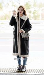 全韓國都在穿「羔羊皮外套」！潤娥、朴信惠 IG 穿它自拍超萌！