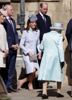 遭爆婚變後首露面！凱特王妃穿「淺藍色」表示原諒出軌丈夫？