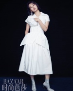 白色連身裙來自Fendi 2019SS春夏系列的設計。（翻攝自S.A.L.T Entertainment IG）