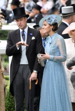 凱特王妃出席英國皇家雅士谷賽馬日（Royal Ascot）首日賽事活動。（路透）