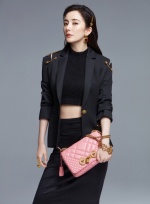 中國女星楊冪接下Versace品牌代言人。（品牌提供）