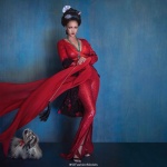 蕾哈娜登上中國版時尚雜誌封面人物。（截自微博）
