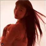 Red Velvet Joy 烏黑長髮搶代言...「透視薄紗」擋不住性感擔當！