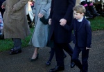 親子裝範本來了！凱特王妃牽小公主夏綠蒂上教堂這個「小細節」秀衣品