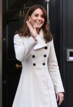 13年前外套現在還在穿！凱特王妃連換三套造型全是舊衣被讚爆