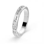 Van Cleef & Arpels Toujours Signature Etoiles 結婚戒指，寬度 3 毫米，鉑金，鑽石，約NTD76,500。