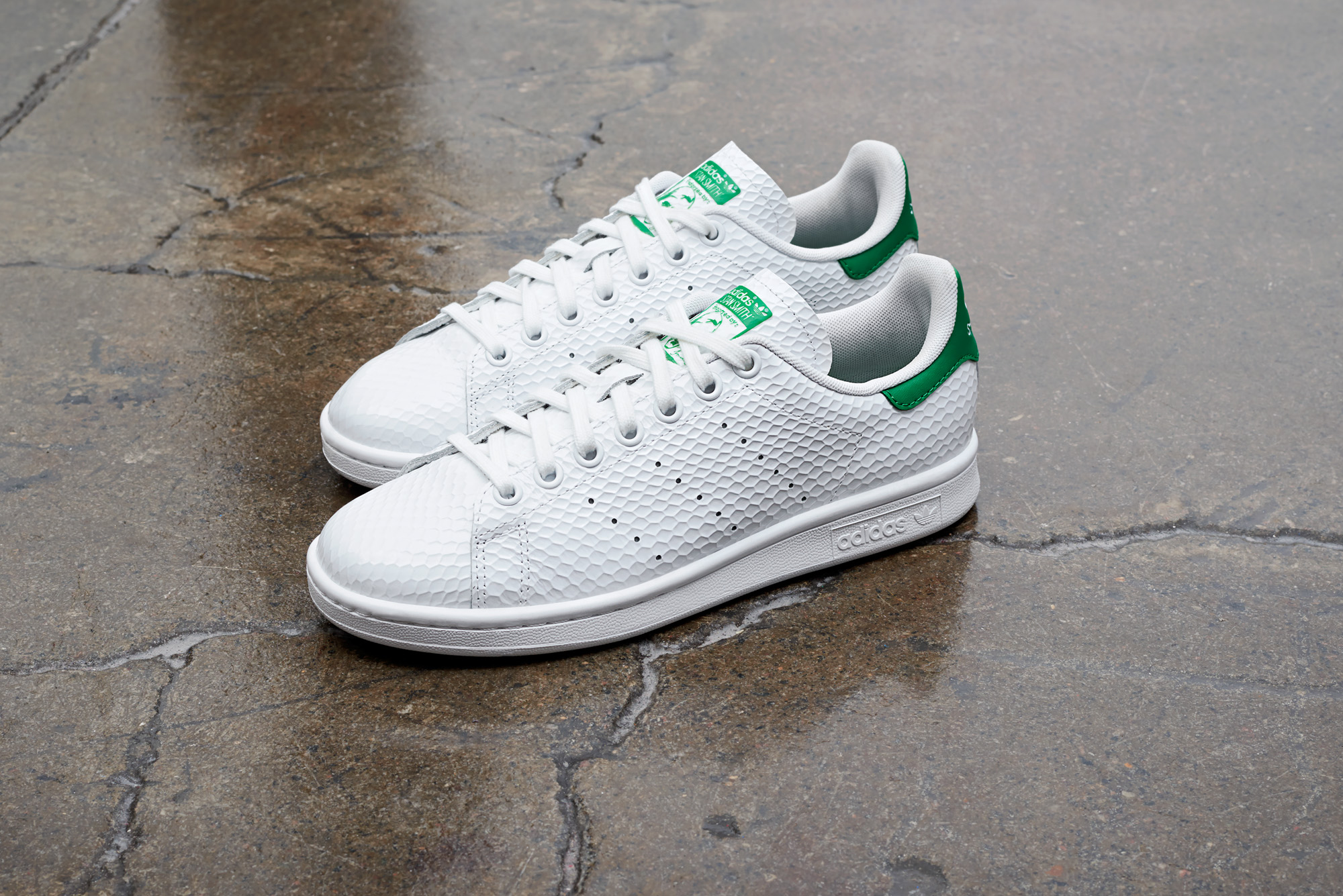 adidas Originals Stan Smith女生鞋款 3,290元