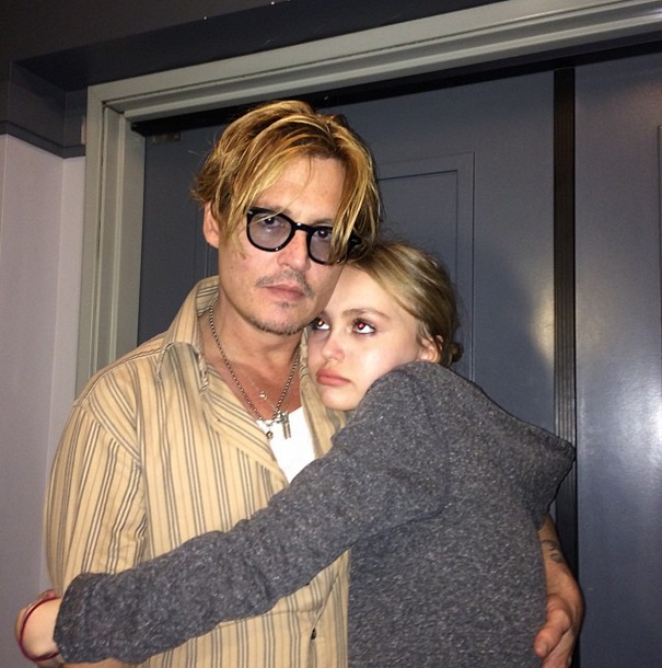 （擷取自Lily-Rose Depp Instagram）