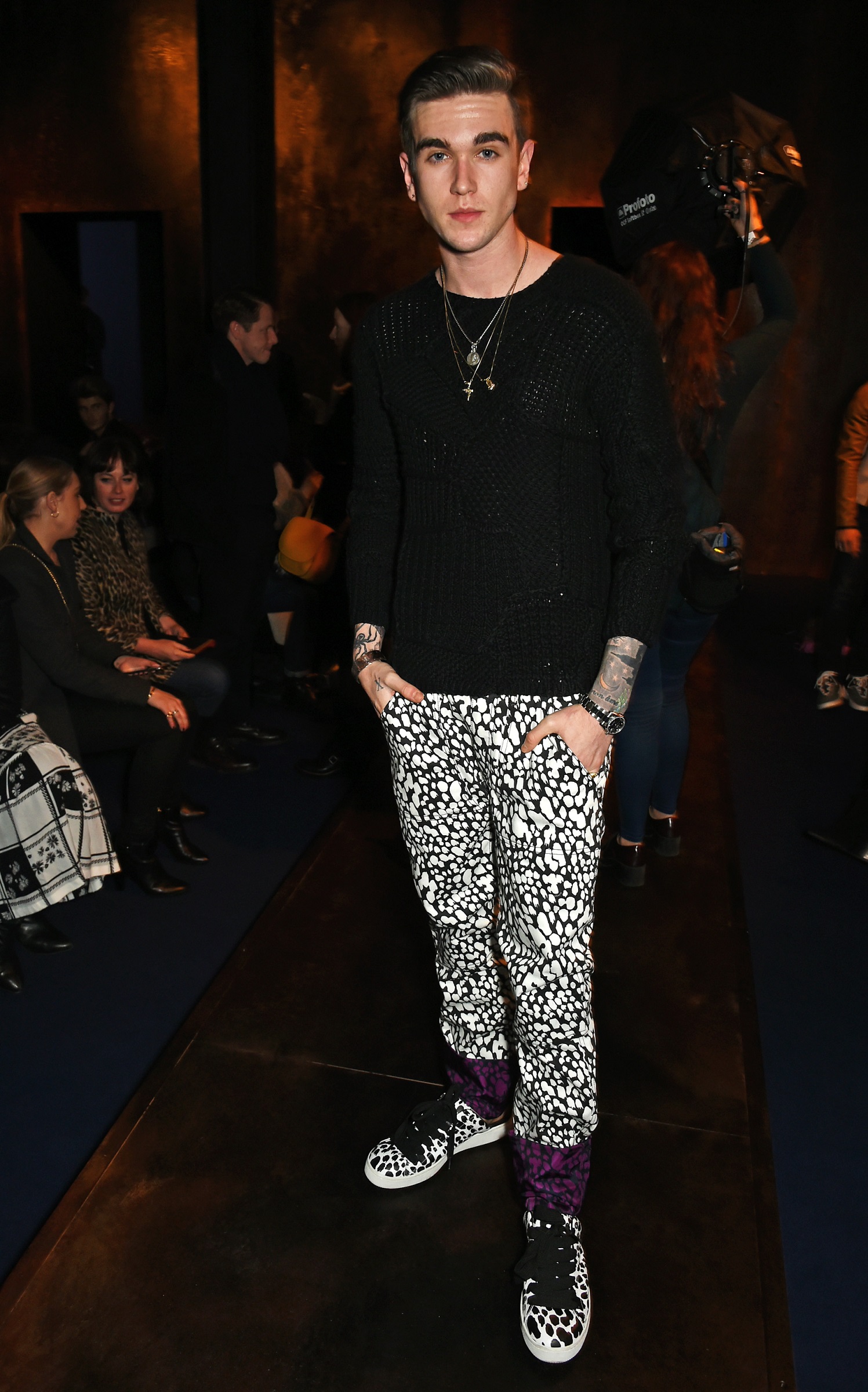 加百利-凱恩。戴-路易斯（Gabriel-Kane Day Lewis），英國男星丹尼爾·戴-路易斯之子。