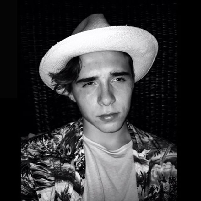 （圖片擷取自Brooklyn Beckham Instagram）