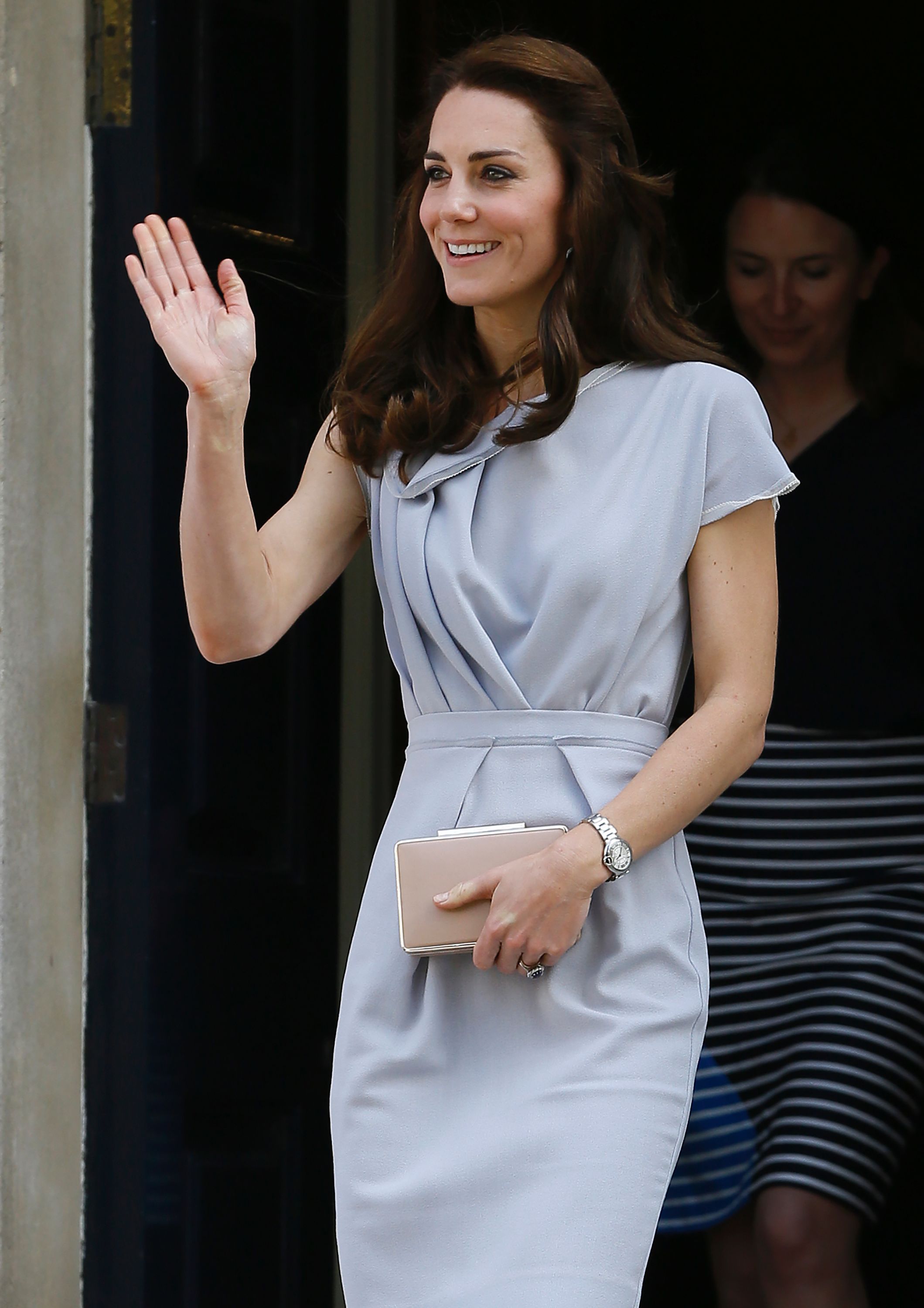 凯特米德尔顿如何让王室成员想起戴安娜王妃度假|《嘉人》 - 18luck.cn