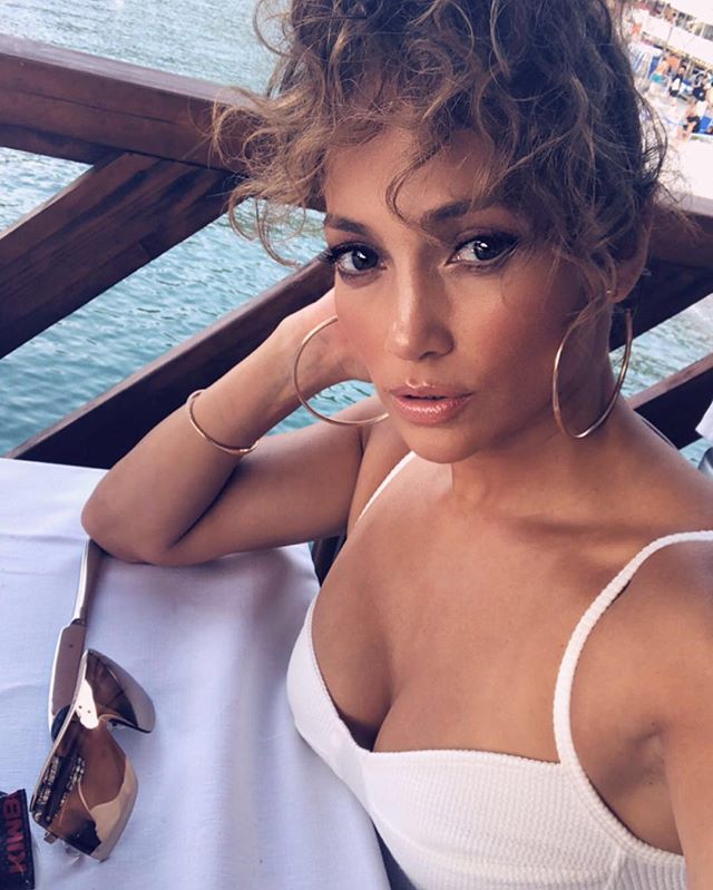 （翻攝自jlo IG）