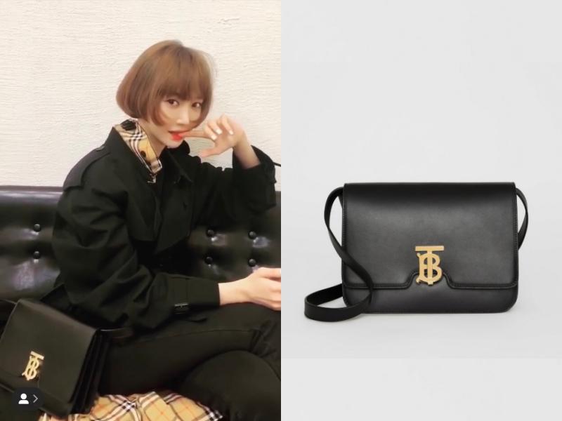 TB包以Burberry品牌創辦人姓名縮寫為設計，NTD.85,000。（截自高俊熙 IG、品牌提供）