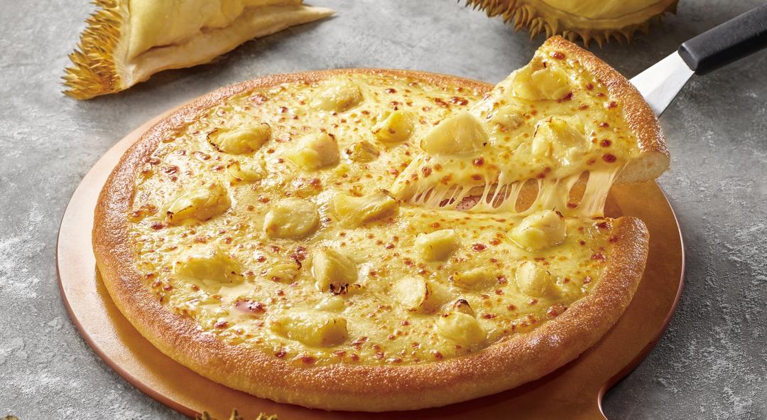 你敢挑戰嗎？超衝擊味蕾「黃金榴槤比薩」限定上市！