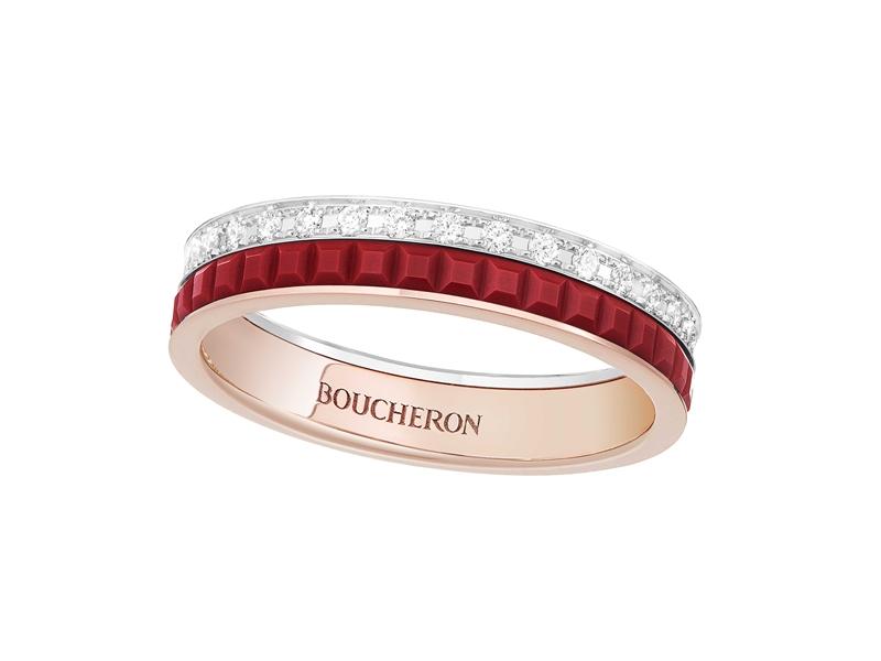 Boucheron Quatre Red 系列，玫瑰金及紅色陶瓷指環、鋪鑲鑽石，NT139,000元。