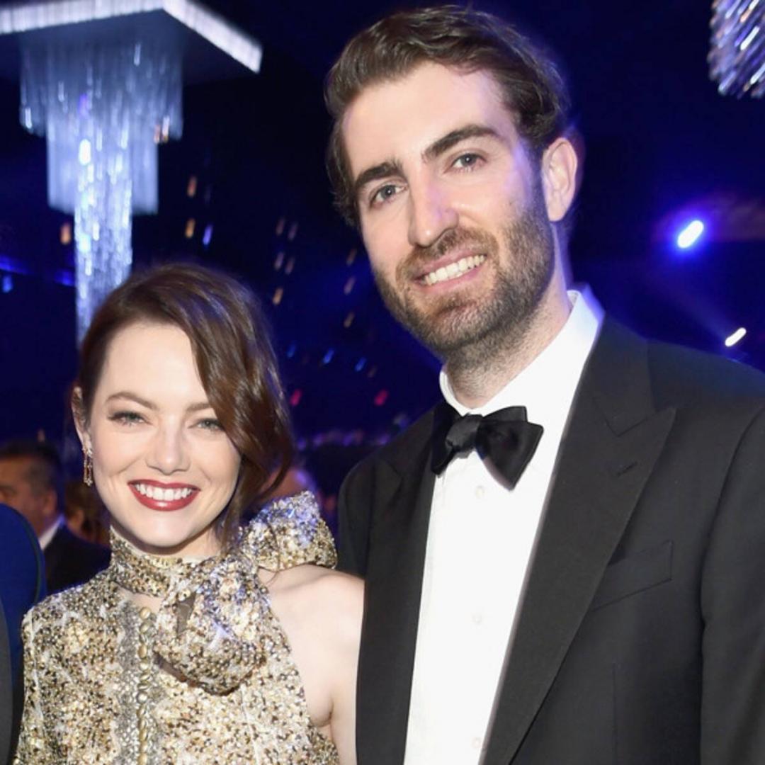 艾瑪史東與未婚夫 Dave McCary。（翻攝自IG）