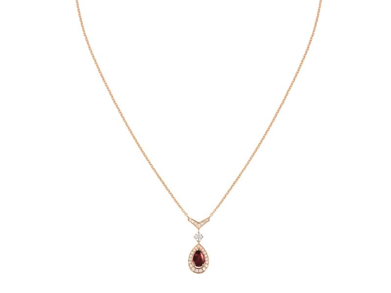 CHUAMET JOSÉPHINE AIGRETTE 18K 玫瑰金、鑽石、紅石榴石項鍊，NT約 180,000元。