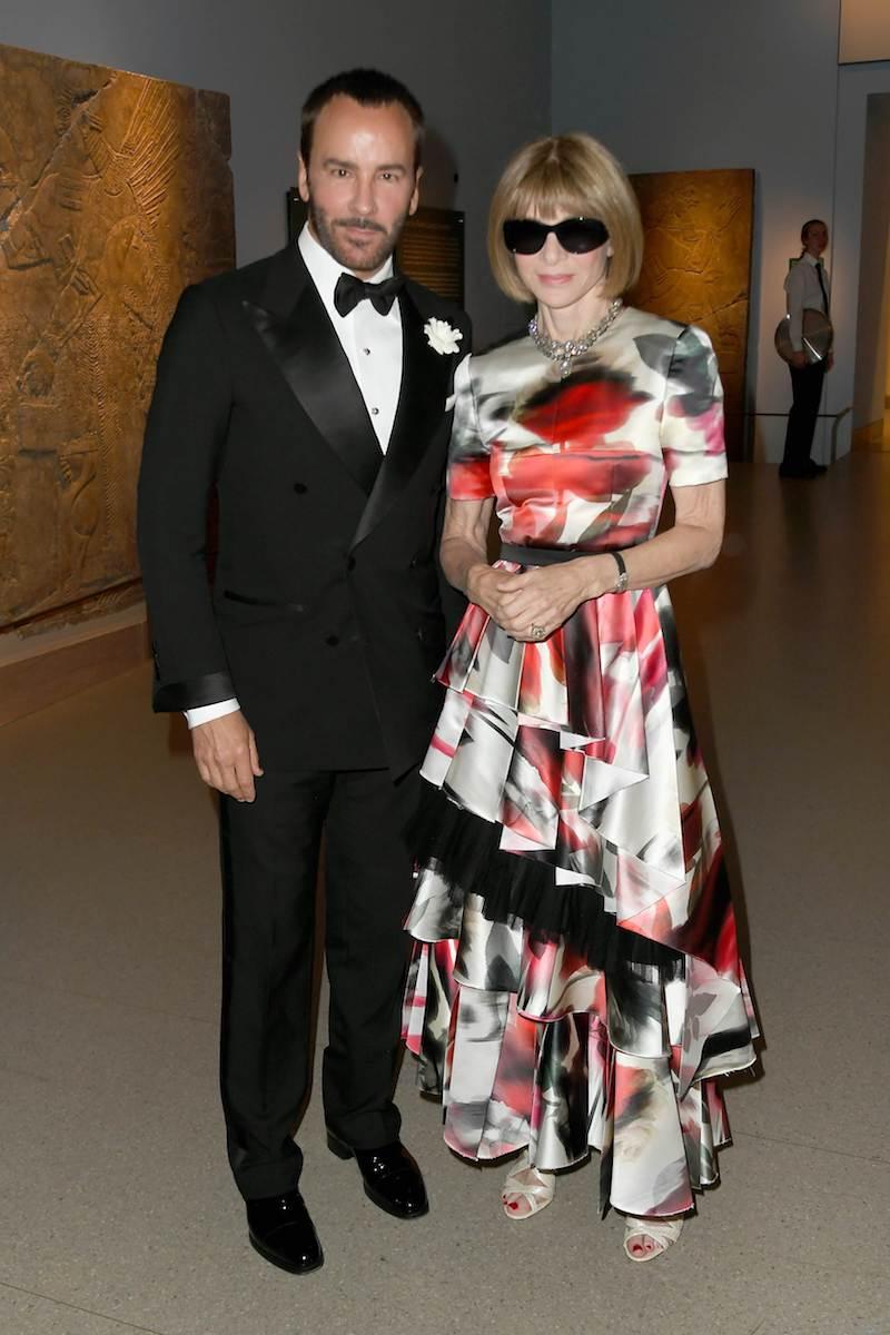 Anna Wintour與CFDA主席Tom Ford。（美聯社）