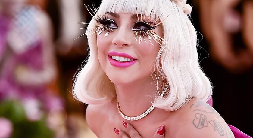 Lady Gaga 去年現身 Met Gala，身上佩戴的就是 Tiffany 目前首次來台展出的《Tiffany Jewel Box高級珠寶系列》。