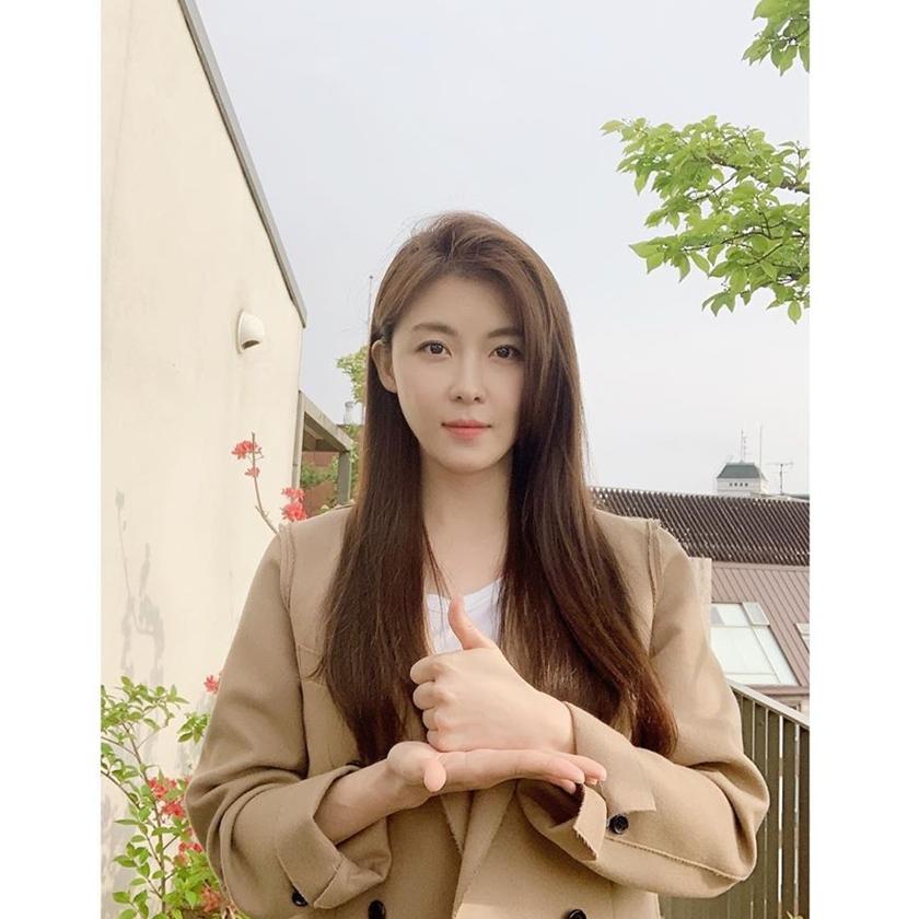 河智苑。（翻攝自hajiwon1023 IG）