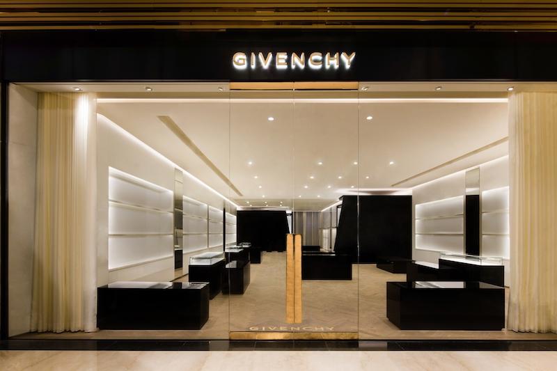 Givenchy位於台北微風信義的專門店傳出熄燈消息。（圖為2015年進駐信義微風資料照）