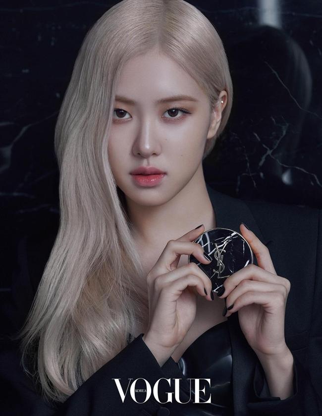 BLACKPINK Rosé 披上絕美戰袍！突破顏值的「大理石氣墊」霸氣登場