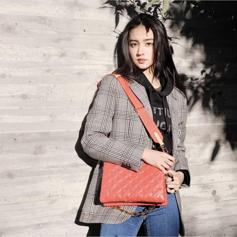 Louis Vuitton本季新款「LV COUSSIN」受到許多女星的喜愛。（截自koki IG）