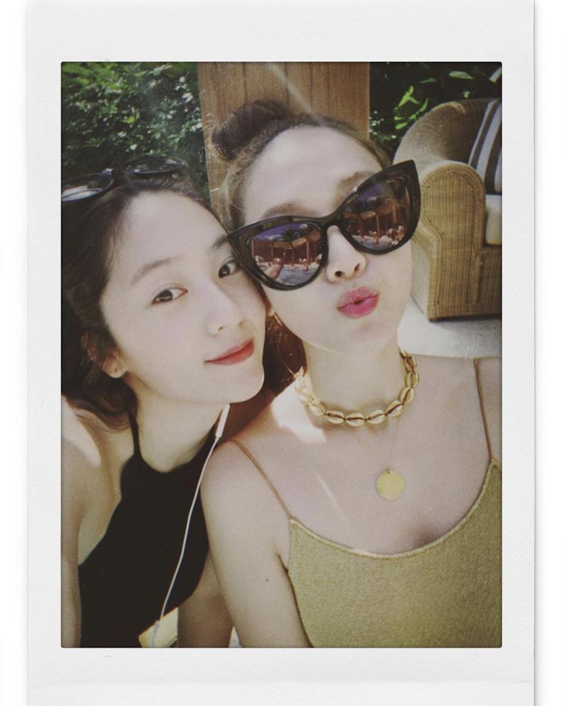 Krystal曬照為Jessica慶生。（截自Krystal IG）